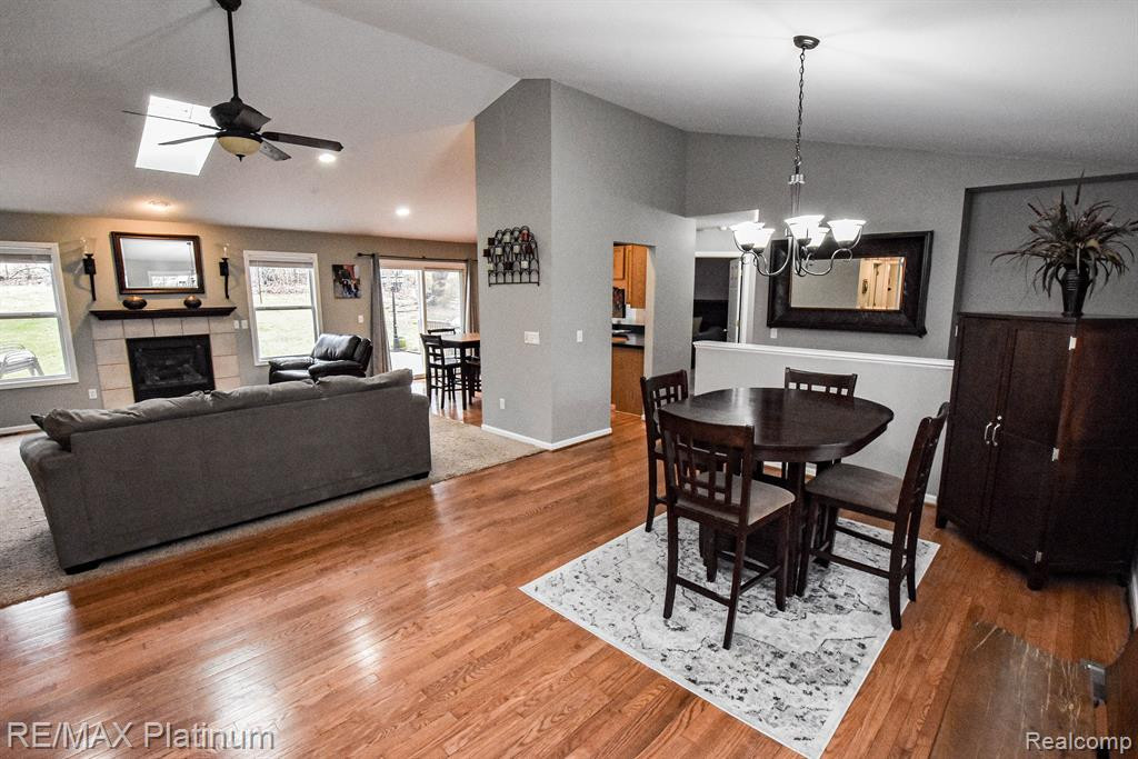 4067 ENGLAND BEACH Road, White Lake, MI 48383 — Photo 14