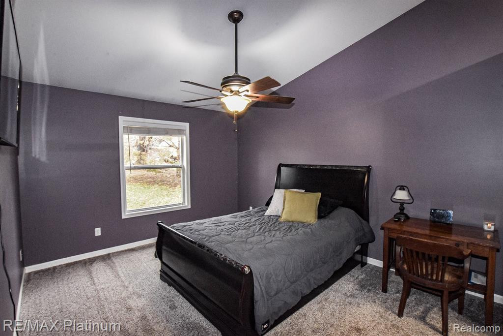4067 ENGLAND BEACH Road, White Lake, MI 48383 — Photo 24