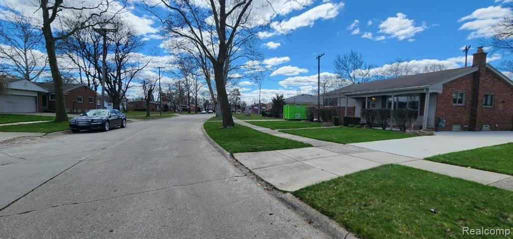 7627 ROSEMARY Street, Dearborn Heights, MI 48127 — Photo 4