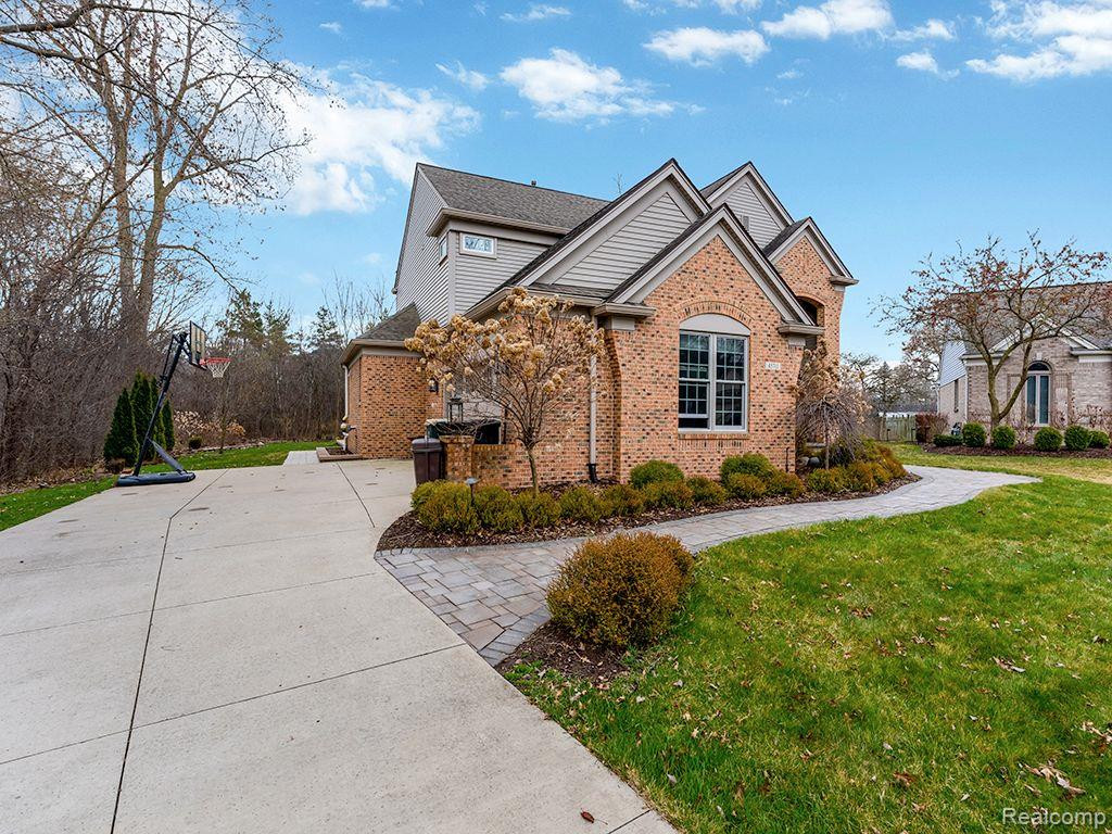 45711 MORNINGSIDE Court, Canton, MI 48187 — Photo 9