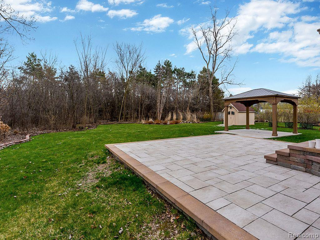 45711 MORNINGSIDE Court, Canton, MI 48187 — Photo 11