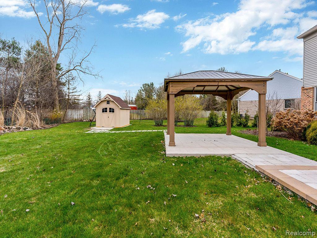 45711 MORNINGSIDE Court, Canton, MI 48187 — Photo 13