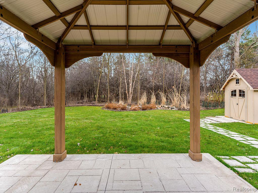 45711 MORNINGSIDE Court, Canton, MI 48187 — Photo 17