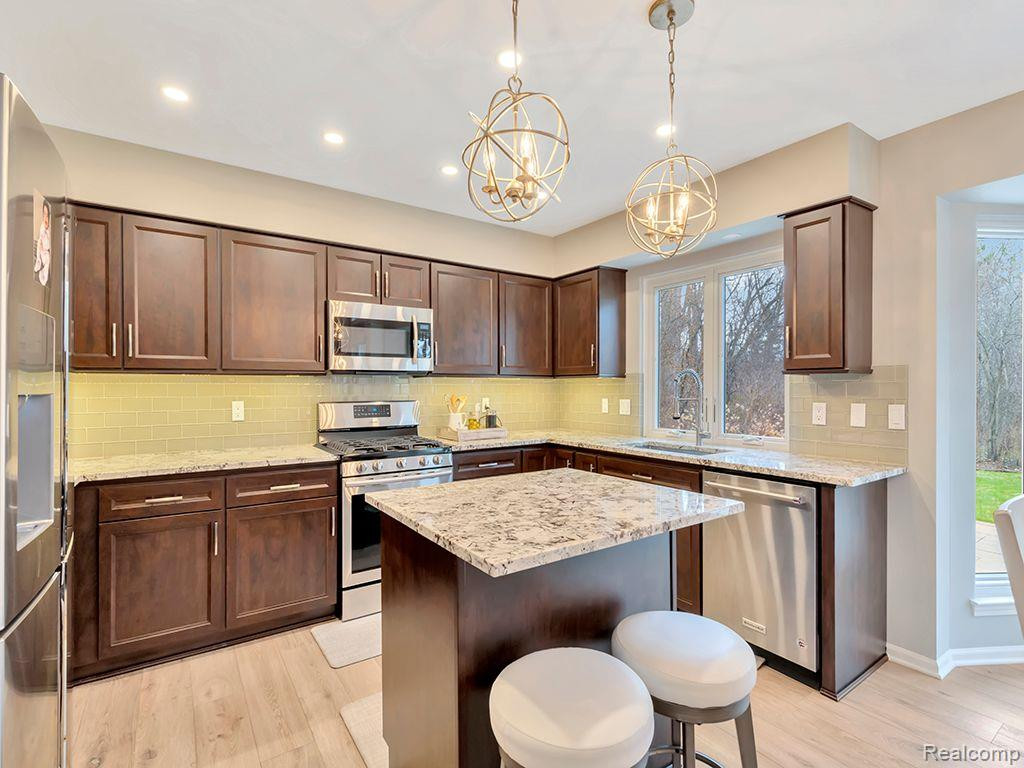 45711 MORNINGSIDE Court, Canton, MI 48187 — Photo 40