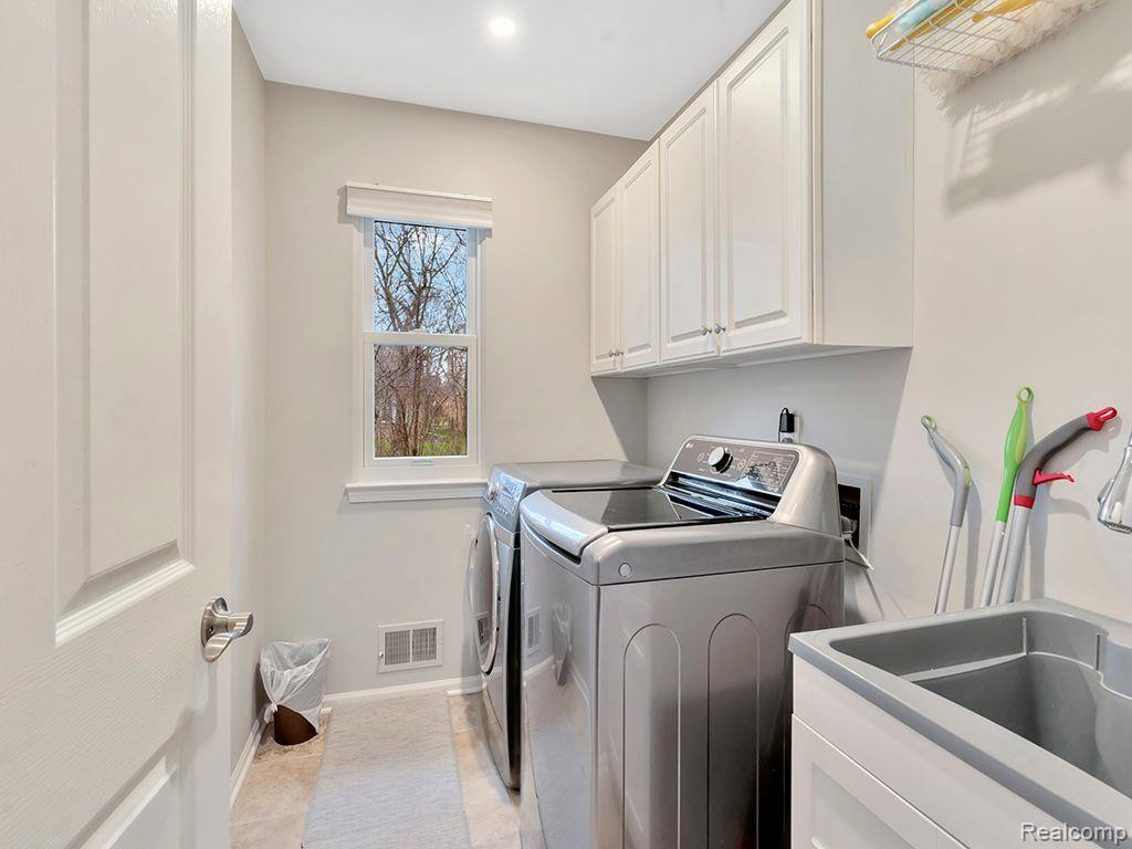 45711 MORNINGSIDE Court, Canton, MI 48187 — Photo 45