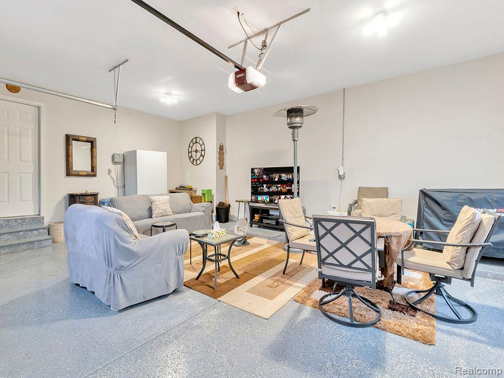 45711 MORNINGSIDE Court, Canton, MI 48187 — Photo 49