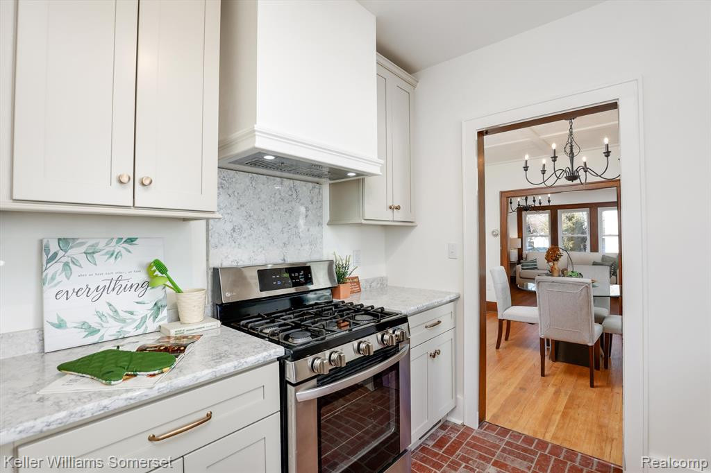 397 W Lewiston Avenue, Ferndale, MI 48220 — Photo 13