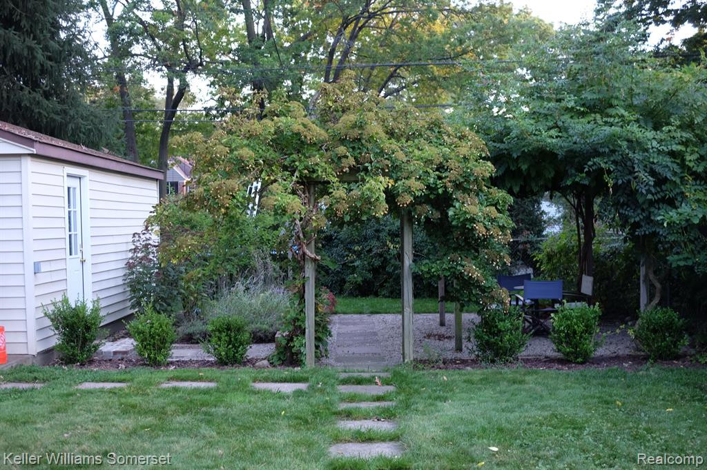 397 W Lewiston Avenue, Ferndale, MI 48220 — Photo 40