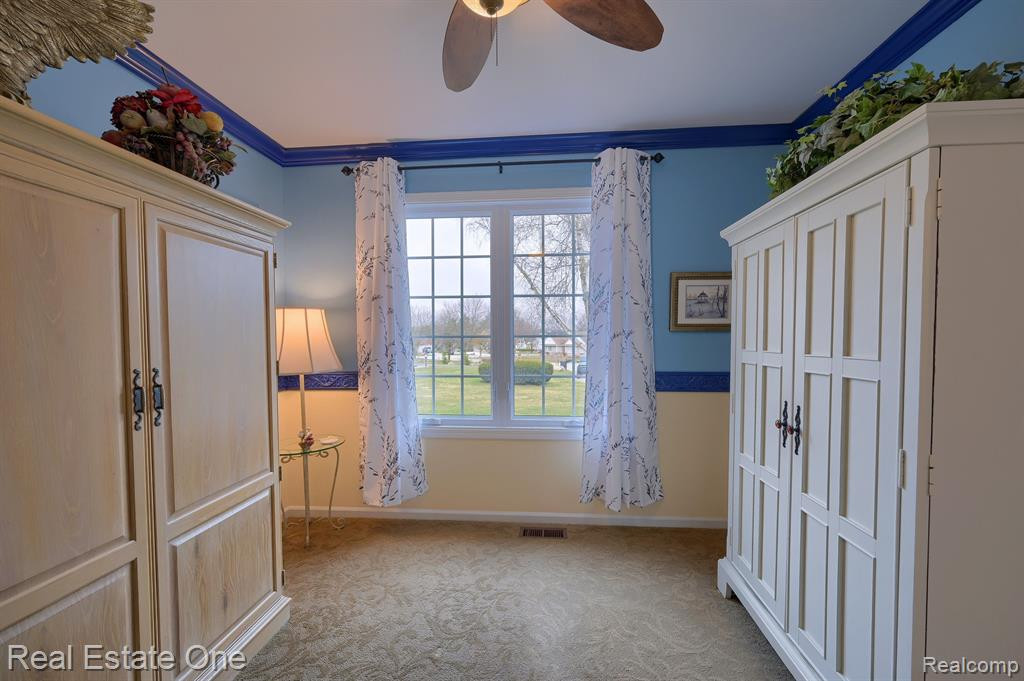 5720 GARNET Circle, Clarkston, MI 48348 — Photo 28