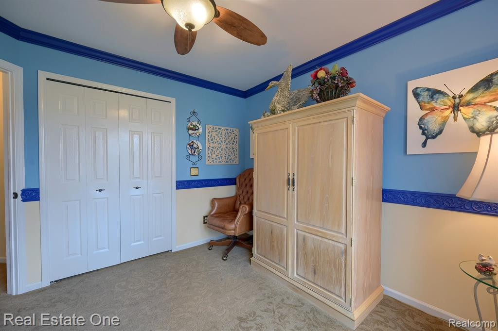 5720 GARNET Circle, Clarkston, MI 48348 — Photo 41