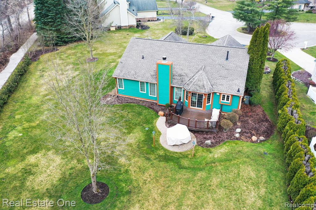 5720 GARNET Circle, Clarkston, MI 48348 — Photo 49