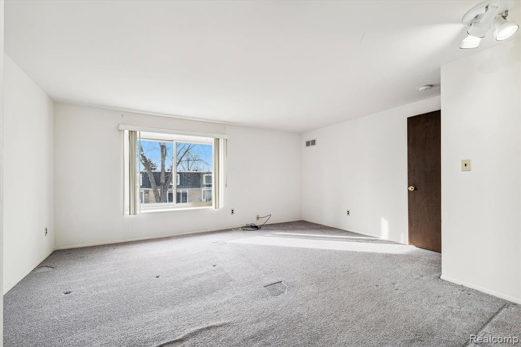 29864 City Center Drive, 4, Warren, MI 48093 — Photo 20