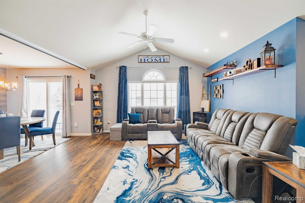 16899 DOVER Drive, Northville, MI 48168 — Photo 5
