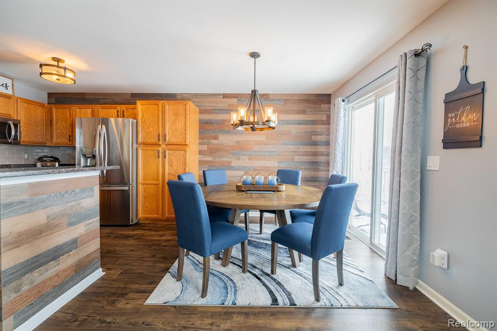 16899 DOVER Drive, Northville, MI 48168 — Photo 9