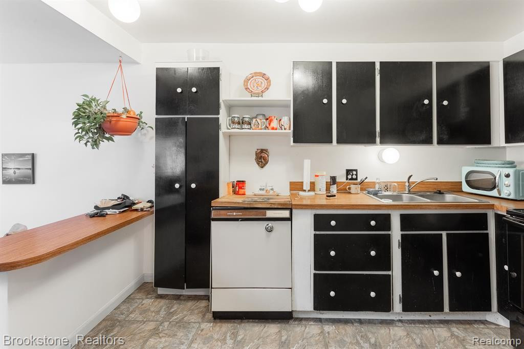 373 CONCORD, Bloomfield Hills, MI 48304 — Photo 19