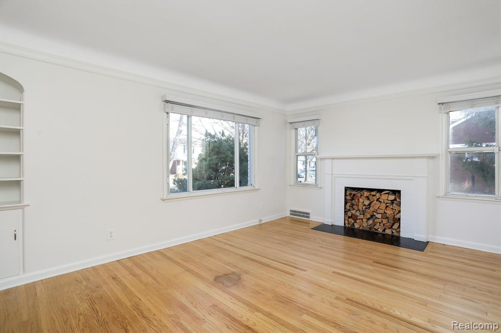 710 E 2ND Street, Royal Oak, MI 48067 — Photo 5