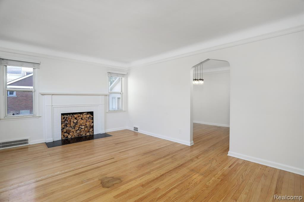 710 E 2ND Street, Royal Oak, MI 48067 — Photo 6