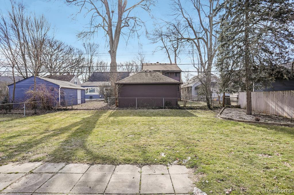 710 E 2ND Street, Royal Oak, MI 48067 — Photo 27