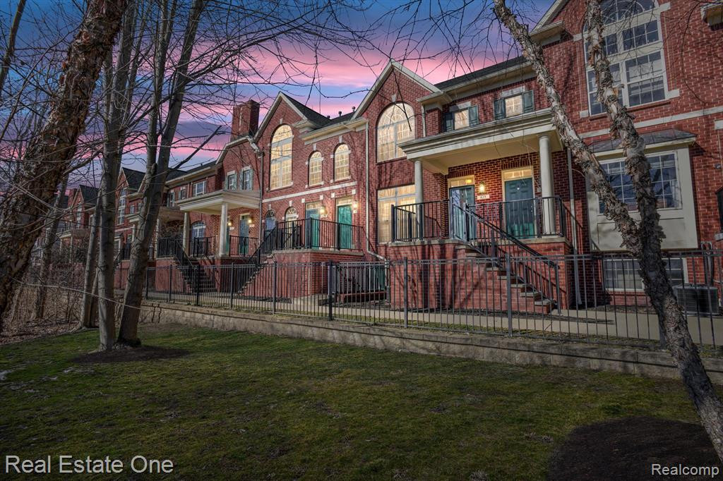 623 VILLAGE Lane, Milford, MI 48381 — front exterior