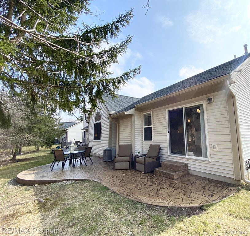 3349 Dewdrop Lane, Howell, MI 48843 — Photo 3
