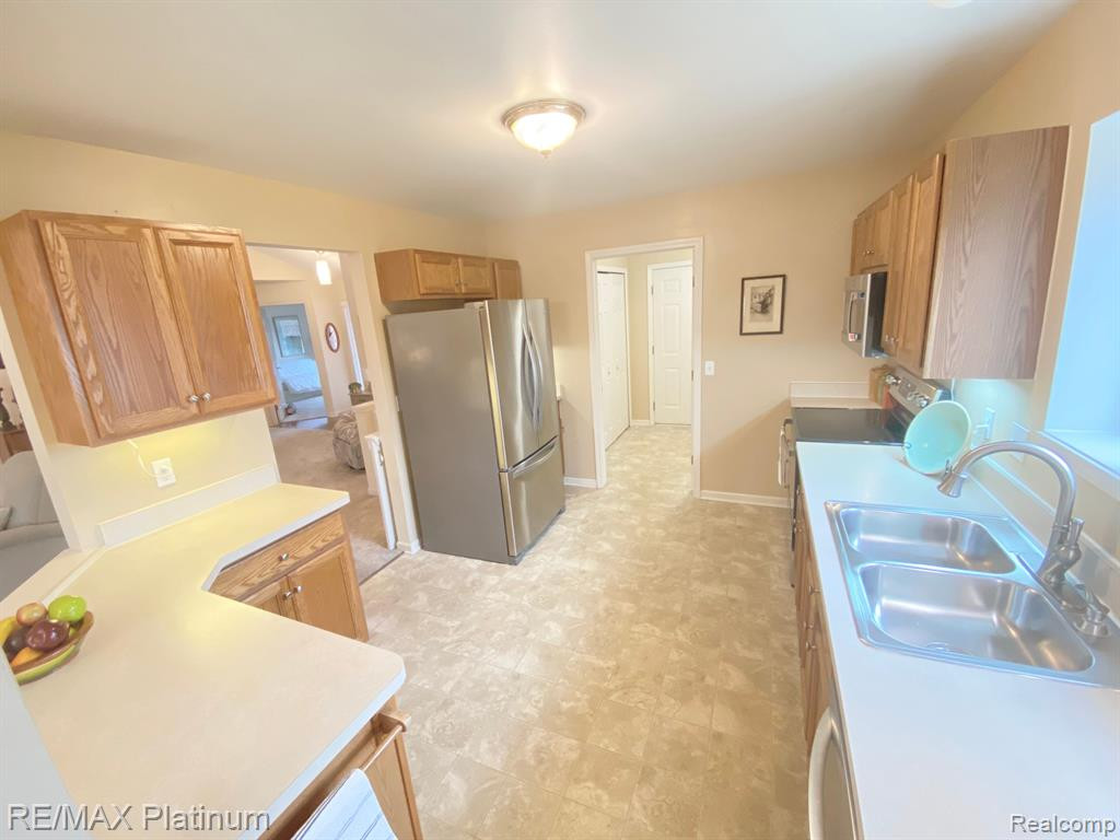 3349 Dewdrop Lane, Howell, MI 48843 — Photo 26