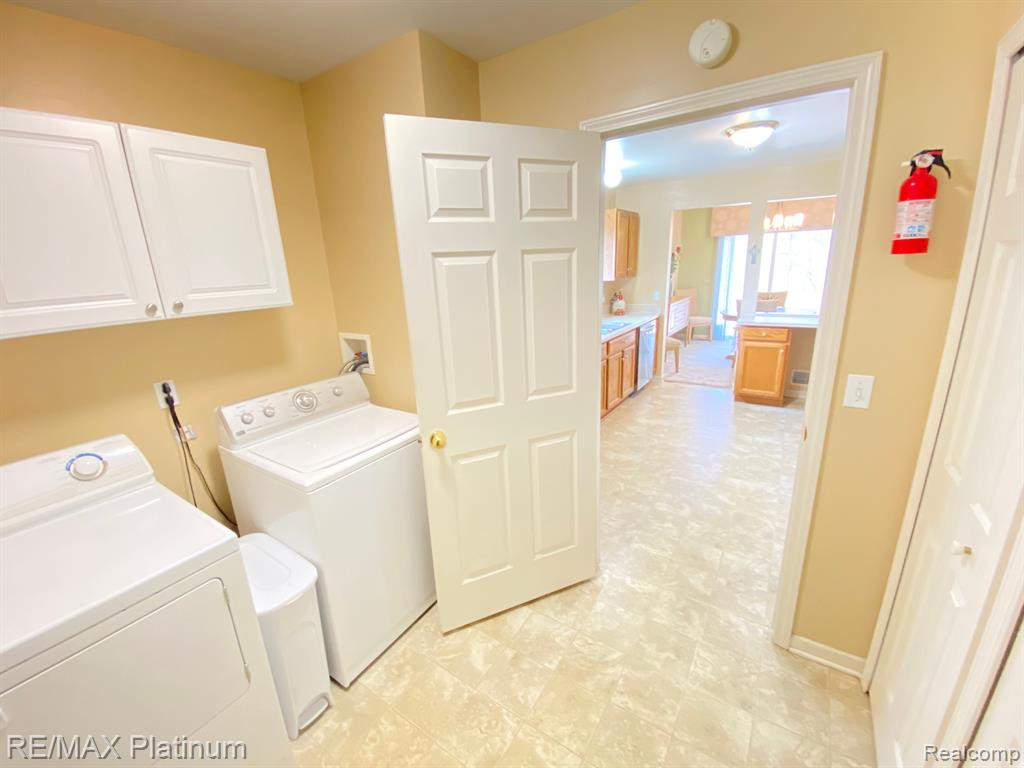 3349 Dewdrop Lane, Howell, MI 48843 — Photo 28