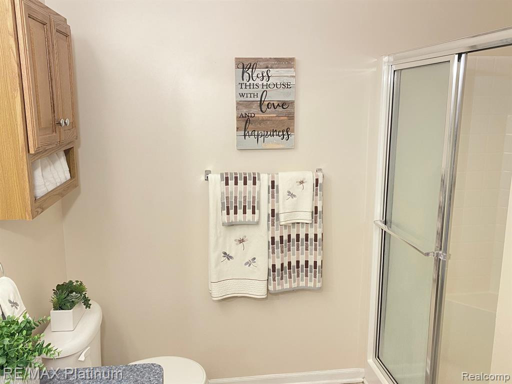 3349 Dewdrop Lane, Howell, MI 48843 — Photo 38