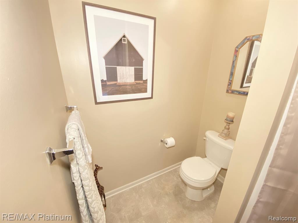 3349 Dewdrop Lane, Howell, MI 48843 — Photo 43