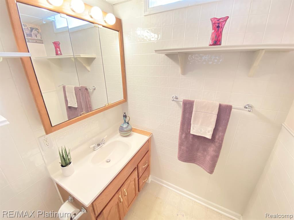 3349 Dewdrop Lane, Howell, MI 48843 — Photo 61
