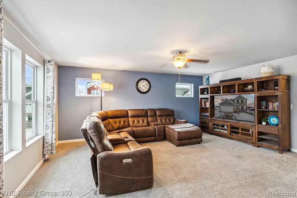 3008 IVY WOOD Circle, Howell, MI 48855 — Photo 8