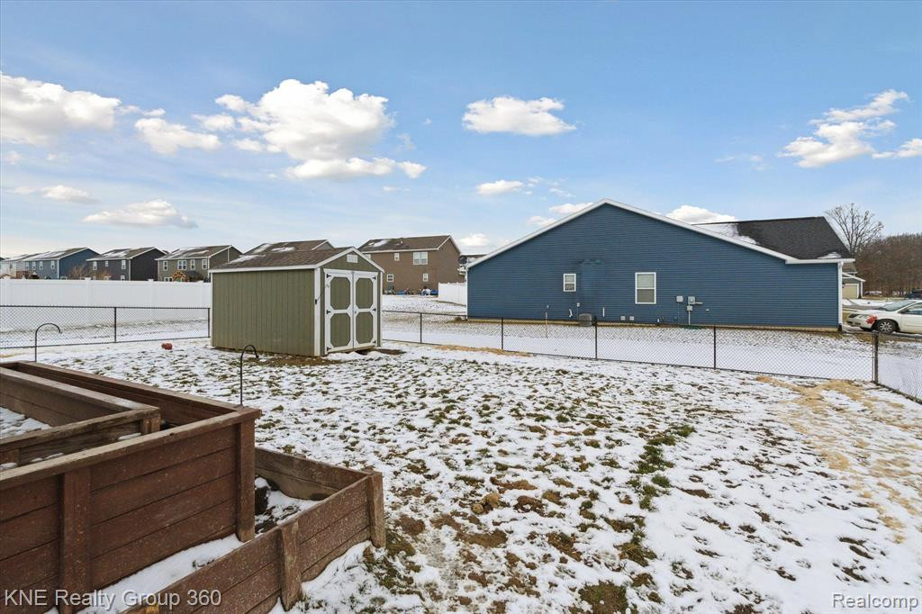 3008 IVY WOOD Circle, Howell, MI 48855 — Photo 32