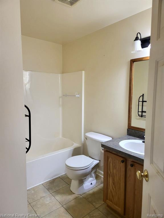 3401 SKYLINE Drive, Melvindale, MI — Photo 2