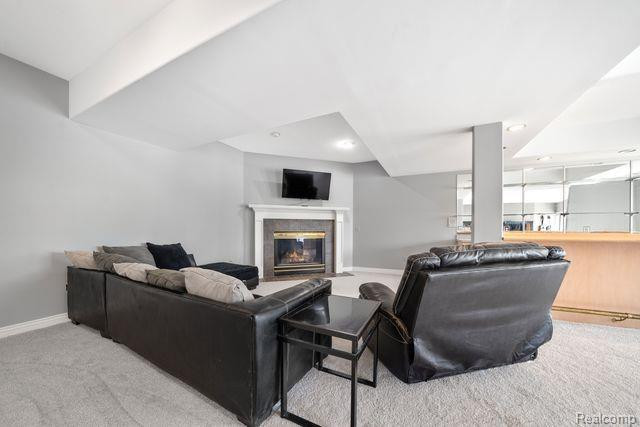 550 BAY POINTE Drive, Oxford, MI 48371 — Photo 35
