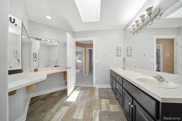 550 BAY POINTE Drive, Oxford, MI 48371 — Photo 38