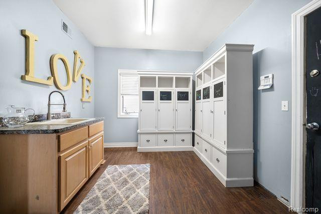 550 BAY POINTE Drive, Oxford, MI 48371 — Photo 44