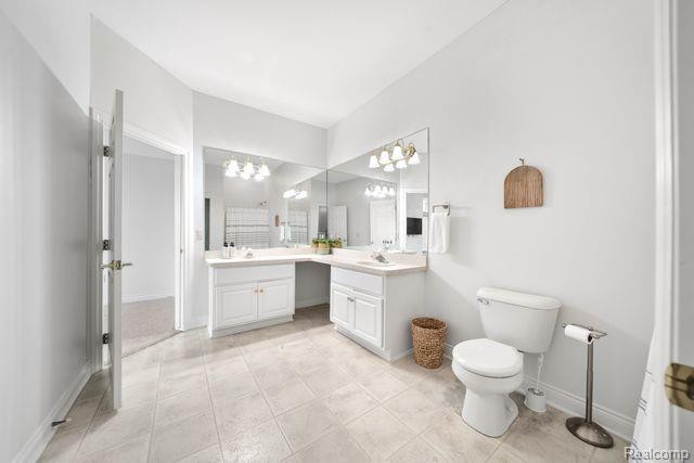 550 BAY POINTE Drive, Oxford, MI 48371 — Photo 49