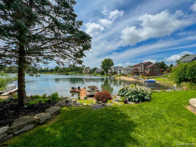 550 BAY POINTE Drive, Oxford, MI 48371 — Photo 62
