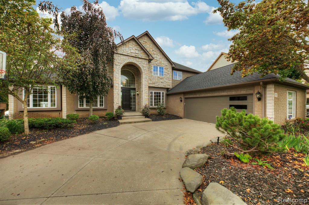 550 BAY POINTE Drive, Oxford, MI 48371 — Photo 72