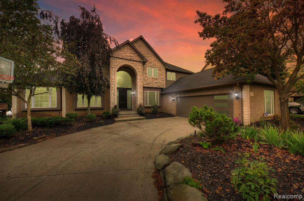 550 BAY POINTE Drive, Oxford, MI 48371 — Photo 75