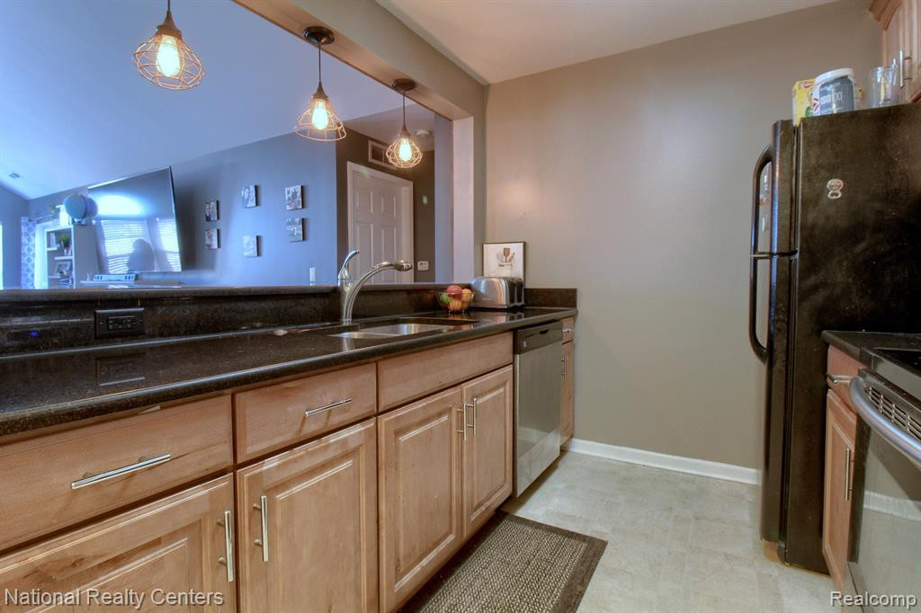 4004 Cornerstone Drive, Canton, MI 48188 — Photo 9