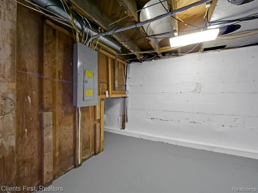 8568 CHURCH Street, Jasper, MI 49248 — Photo 35