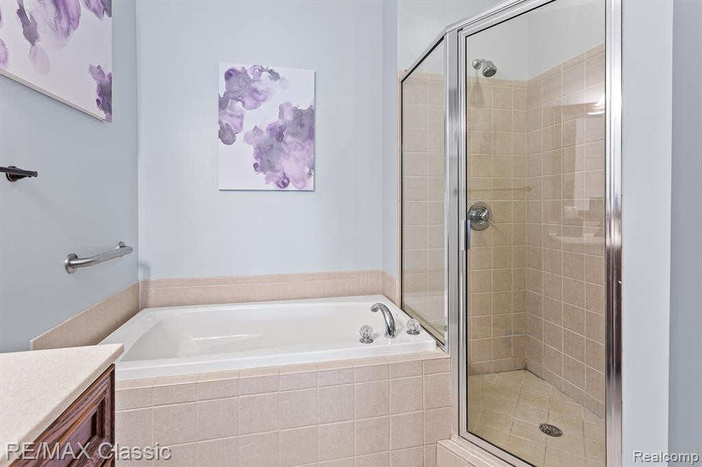 42696 Gateway Drive, Plymouth, MI 48170 — Photo 21