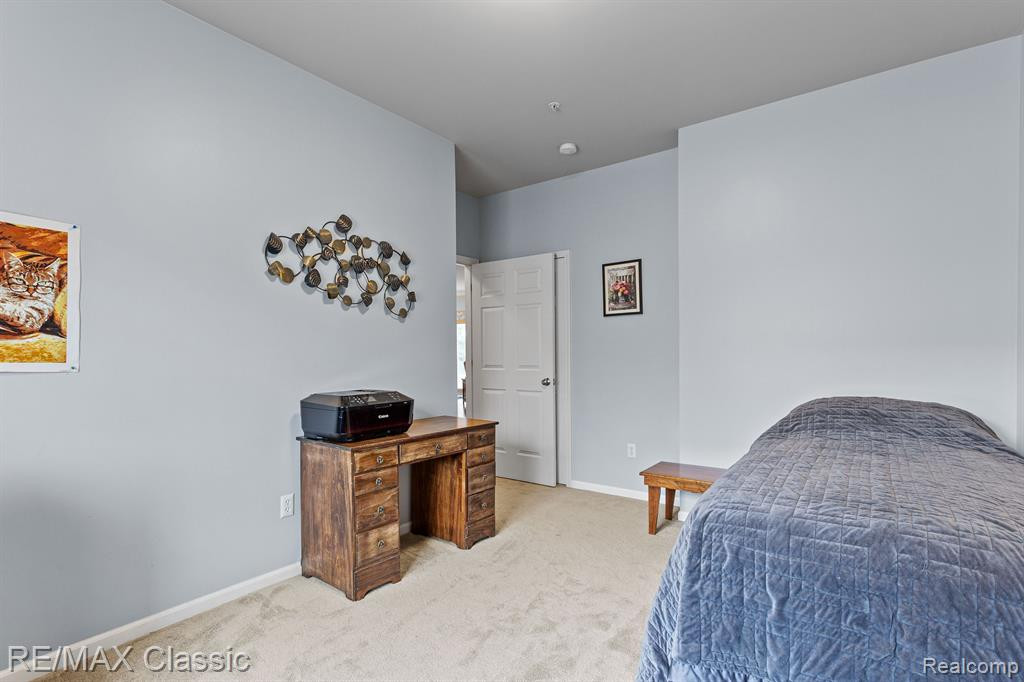 42696 Gateway Drive, Plymouth, MI 48170 — Photo 23
