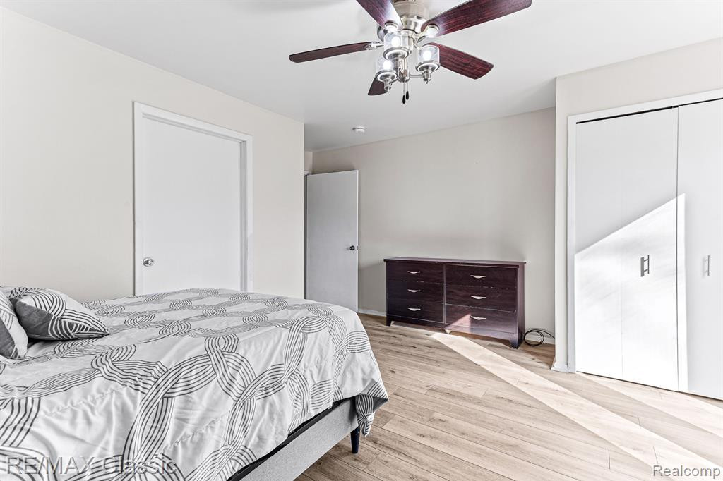 9812 Barkley Street, Belleville, MI 48111 — Photo 14
