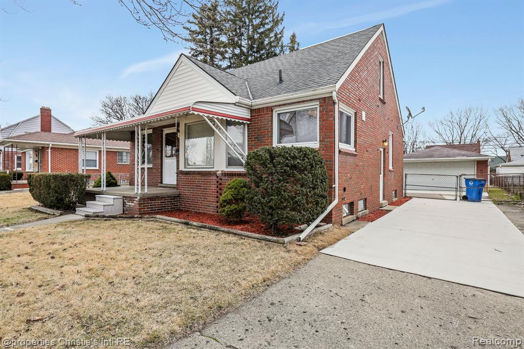8260 DALE Street, Dearborn Heights, MI 48127 — Photo 2
