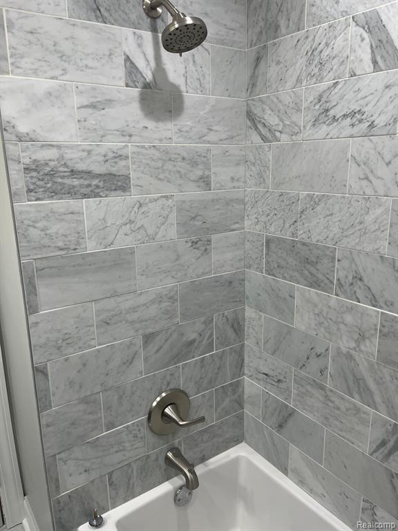 9314 ARTESIAN Street, Detroit, MI 48228 — Photo 13