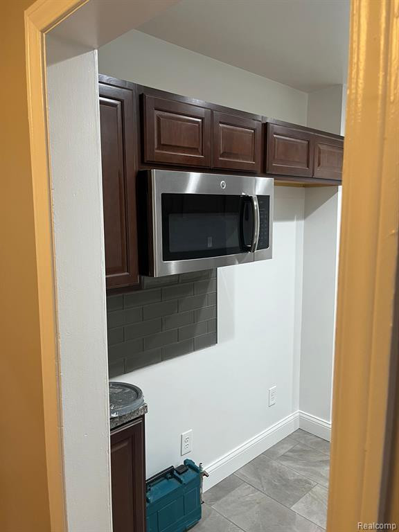 9314 ARTESIAN Street, Detroit, MI 48228 — Photo 16