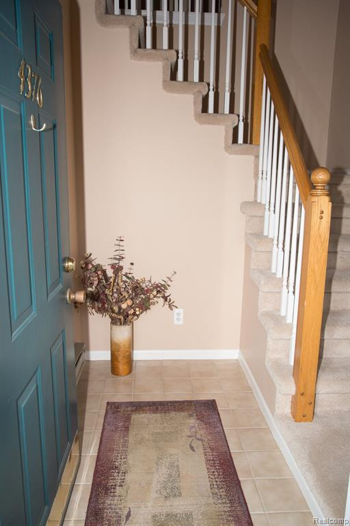 4376 BERKSHIRE Drive, Sterling Heights, MI 48314 — Photo 2