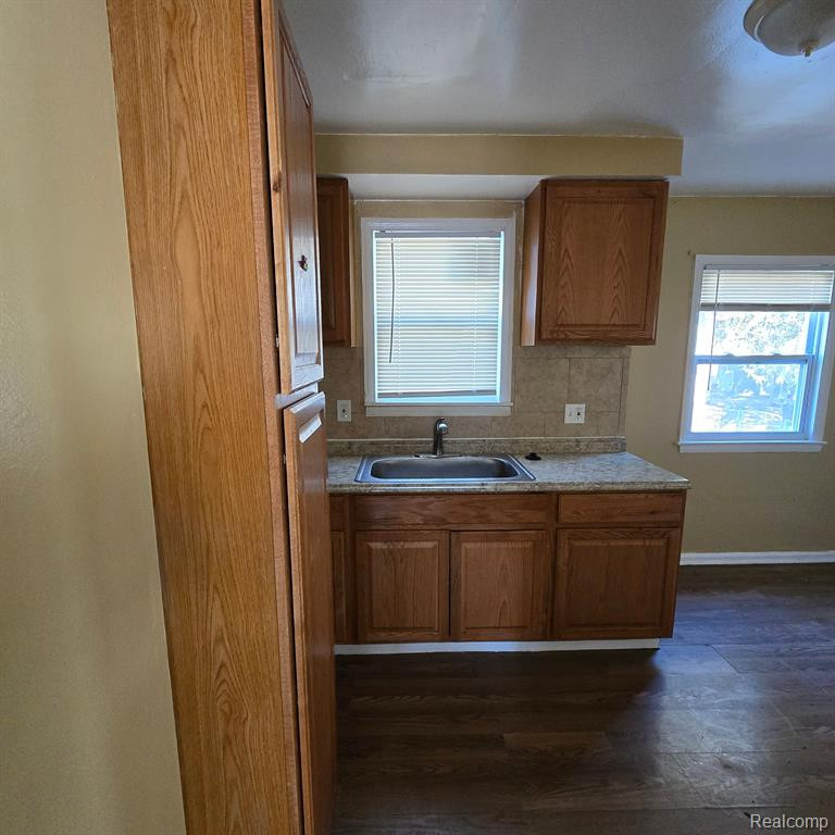 6741 EVERGREEN Avenue, Detroit, MI 48228 — Photo 5