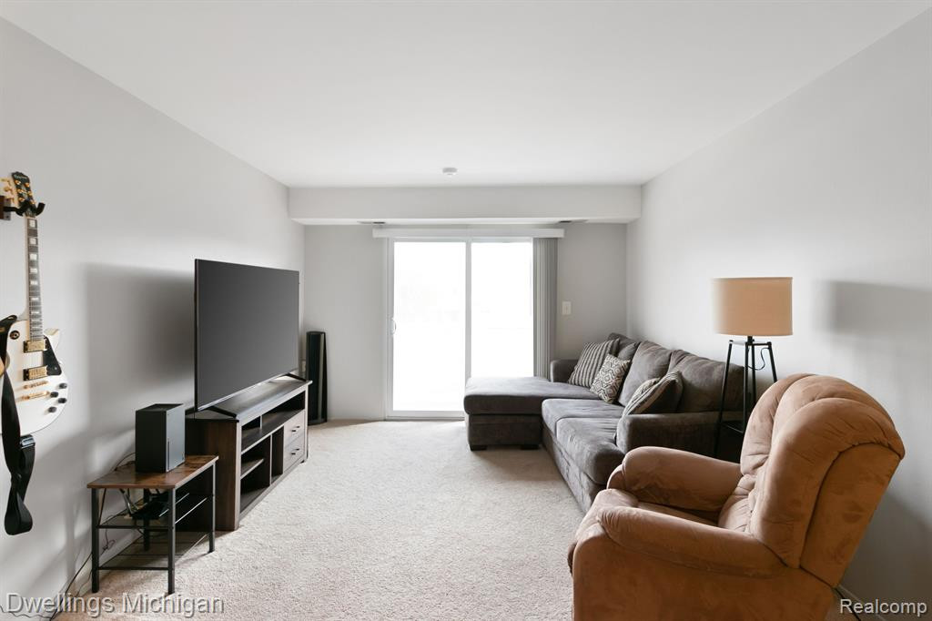 44489 SAVERY Drive, Canton, MI 48187 — Photo 3